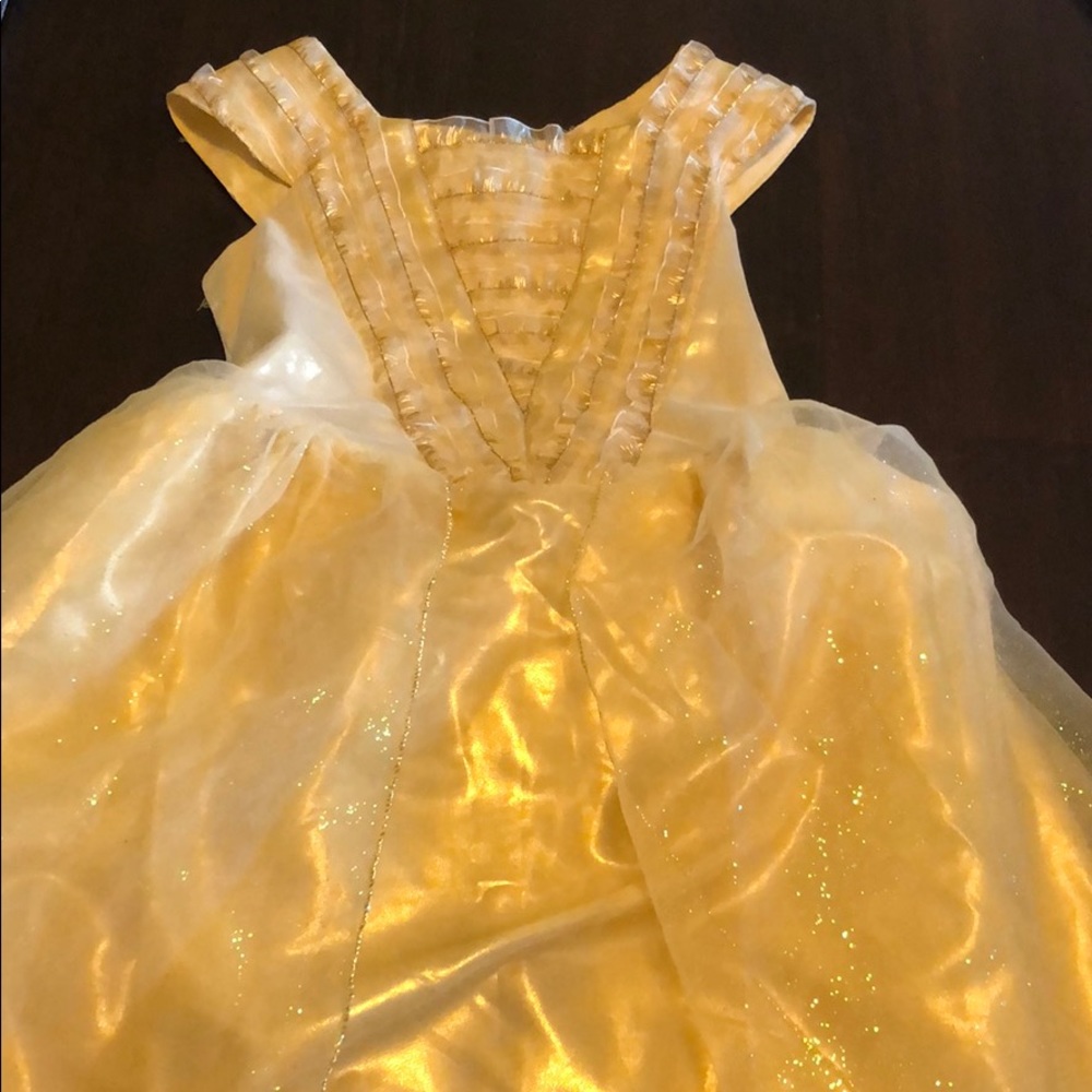 Disney store belle dress. Size 5/6.